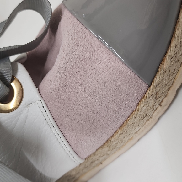 Shoes - Picture 3 of 3